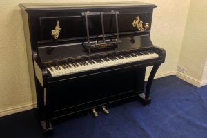 venables upright piano